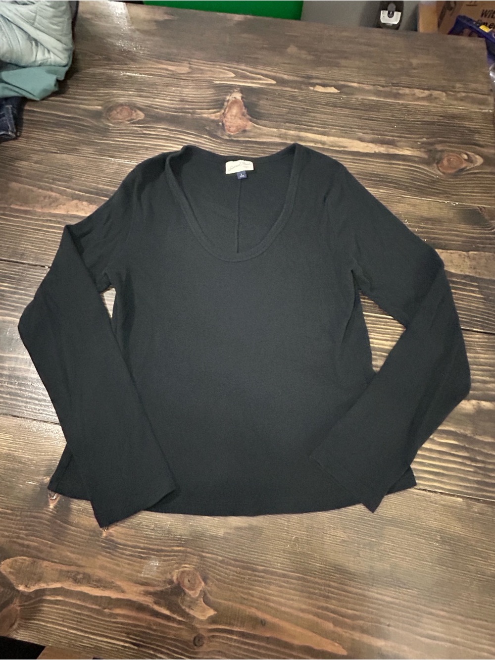 Universal Thread Black Long Sleeve Scoop Neck Knit Top